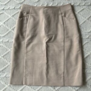 H&M Beige Pencil Skirt